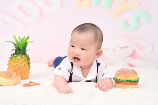 惠州宝宝眼角红血丝